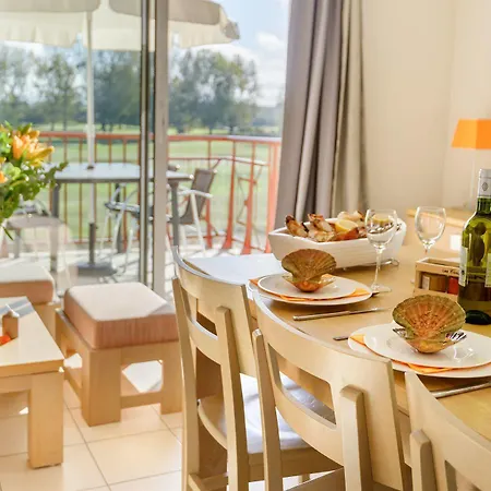 Lagrange Cap Appart hôtel 3*